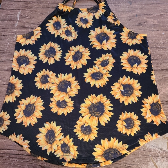 Tank top - Picture 2 of 2